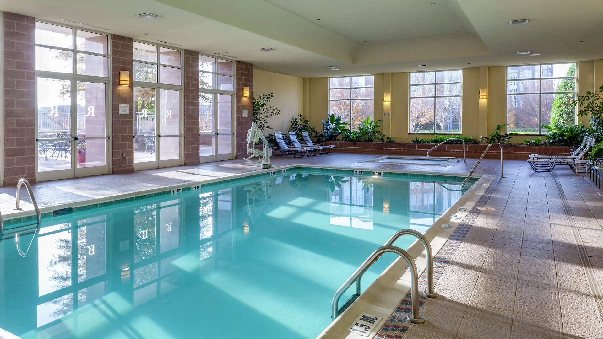 Hilton Charlotte Airport Hotel 4*,  ABD